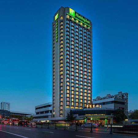 Holiday Inn Shanghai Huaxia By Ihg - Overlooking City Scenery At Sky View Restaurant 외부 사진